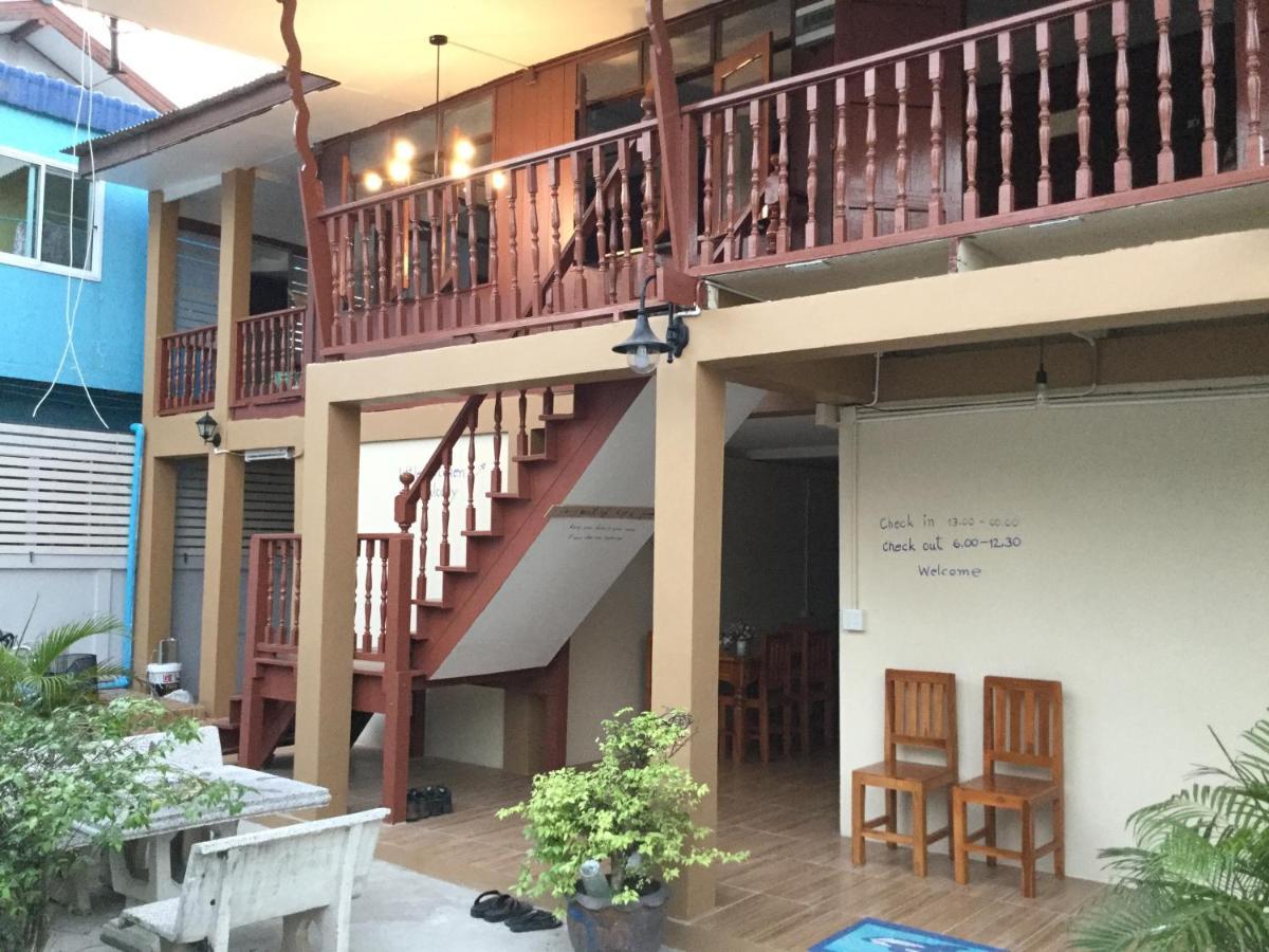 Siriwal Guesthouse Phra Nakhon Si Ayutthaya Exterior foto